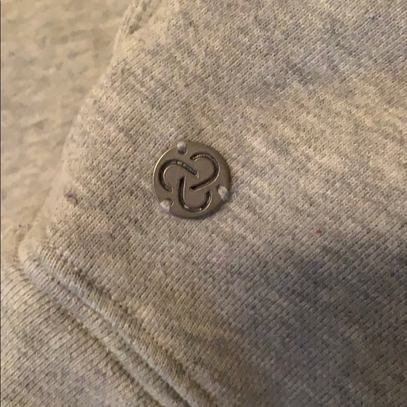 Zella sweatshirt - Picture 4 of 5